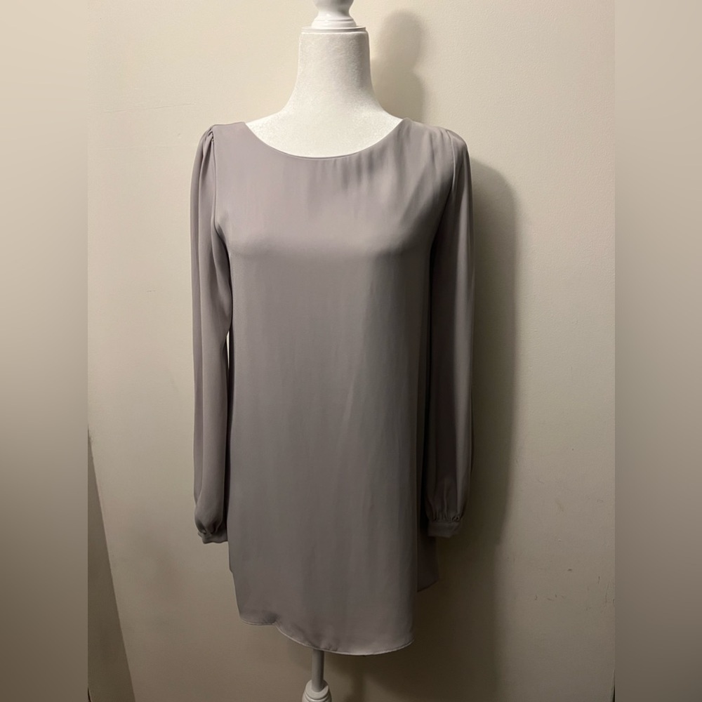 Lulus light grey shift dress